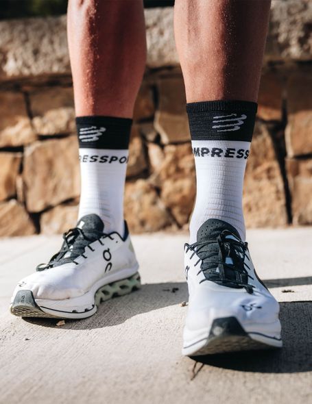 MID COMPRESSION SOCKS V2.0 WHITE/BLACK, T4