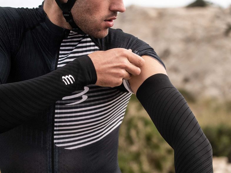 ARMFORCE ULTRALIGHT BLACK, T2
