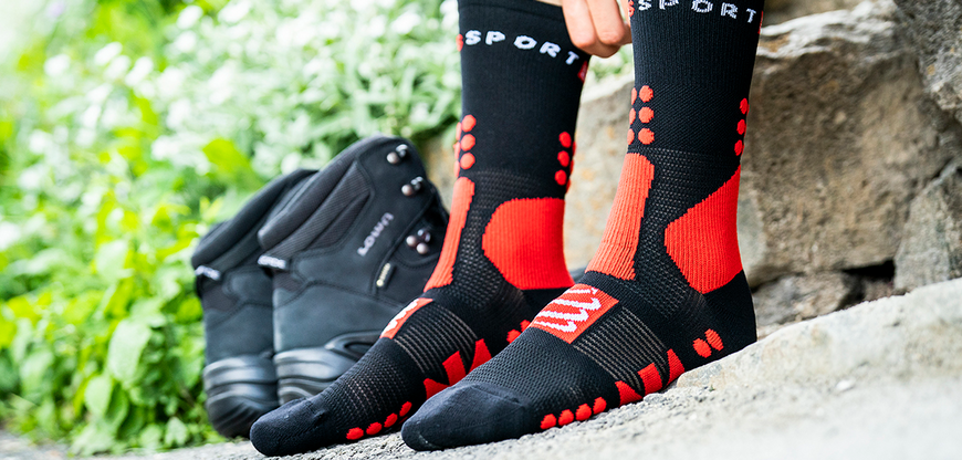 HIKING SOCKS, BLACK/CORE RED/WHITE, t2